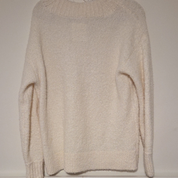 aerie Cream V-Neck Bouclé Pullover Oversized Sweater - Picture 3 of 4